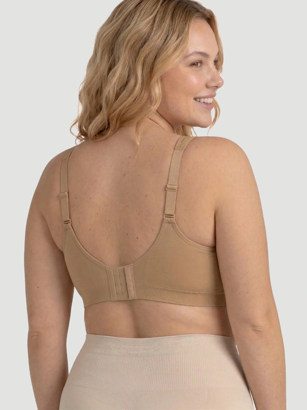 Adjustable Wire Free Shaper Bra (Cups A-FF) + FREE Bra Extender