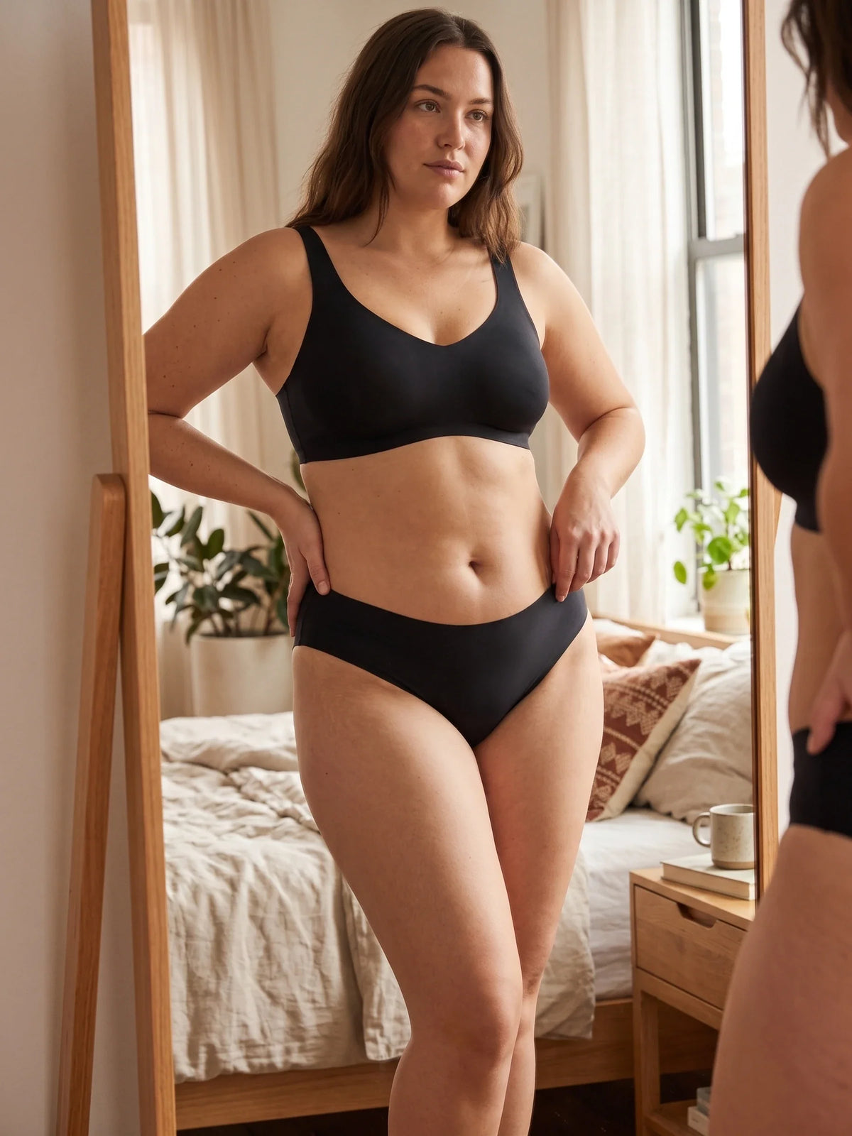 Mid Waist Seamless Bonded Bikini Underwear