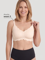 NEW DROP - LIMITED STOCK - Scalloped Push-Up Wireless Jelly Bra